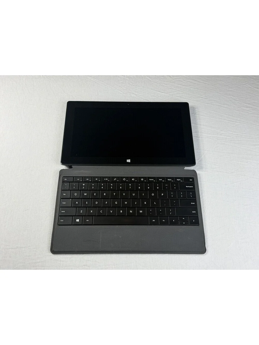 Microsoft Surface Pro 3 i5-4300U 8GB 256GB SSD W10 Keyboard / No Charger